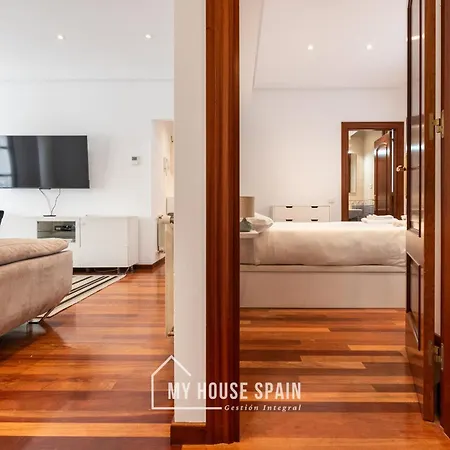 Myhousespain - Luminoso Piso En El Centro De *