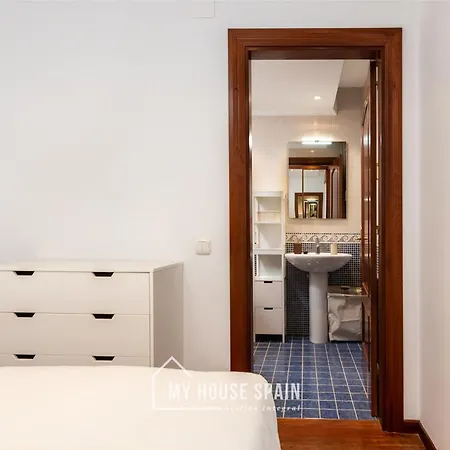 Myhousespain - Luminoso Piso En El Centro De Apartment