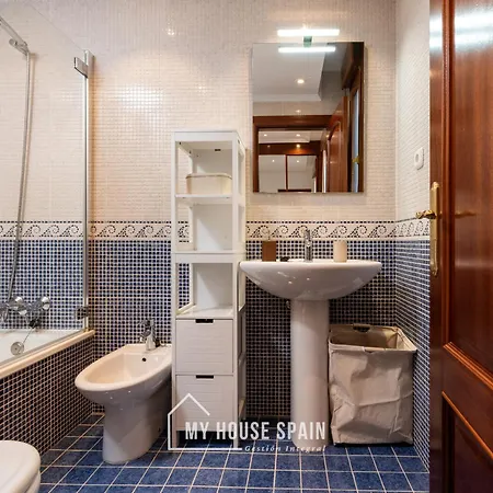 Myhousespain - Luminoso Piso En El Centro De Apartment *