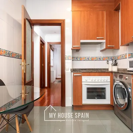 Myhousespain - Luminoso Piso En El Centro De Apartment
